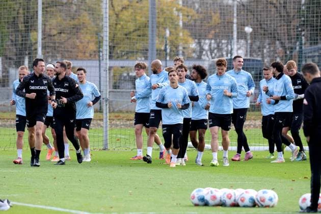 2.FBL, Hertha BSC Training, 04.11.2025, Hertha BSC Training, Sportforum, im Bild Hertha-Spielerkreis