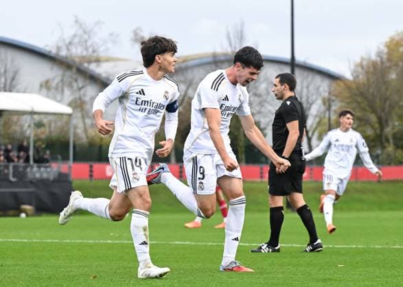 Liverpool, England, 4th November 2025. Jacobo Ortega of Real Madrid celebrates scoring his sides first goal during the Liverpool U19 vs Real Madrid U19 UEFA Youth League match at The Liverpool Football Academy, Liverpool. Picture credit should read: Cody Froggatt Sportimage EDITORIAL USE ONLY. No use with unauthorised audio, video, data, fixture lists, club league logos or live services. Online in-match use limited to 120 images, no video emulation. No use in betting, games or single club league player publications. SPI_007_CF_LIVERPOOL_U19_V_REAL_MADRID_U19 SPI-4262-0007