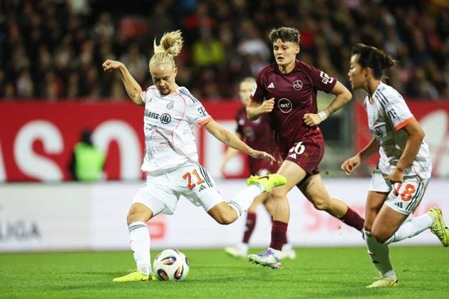 Harder Pernille , 1.FC Nürnberg-Bayern München , Google Pixel Frauen-Bundesliga , Fußball , in den Max Morlock Stadion, in Nürnberg , Bayern, Deutschland. November 04, 2025 . Photo by: Davide Elias IPA Photo Pressefoto DENL Copyright: xDavidexEliasx