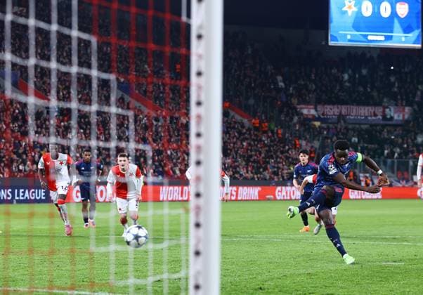 Bukayo Saka of Arsenal scores the opening goal from penalty Slavia Prague v Arsenal, UEFA Champions League, Group Stage, Football, Fortuna Arena, Prague, Czechia - 04 Nov 2025Prague Fortuna Arena Czech Republic EDITORIAL USE ONLY No use with unauthorised audio, video, data, fixture lists, club league logos or live services. Online in-match use limited to 120 images, no video emulation. No use in betting, games or single club league player publications. Copyright: xMichaelxZemanek Shutterstockx 15642030m
