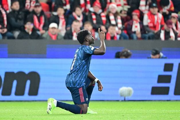 Bukayo Saka of Arsenal scores from the penalty kick during the Football Champions League 4th round match: Slavia Prague vs Arsenal in Prague, Czech Republic, November 4, 2025. (CTKxPhoto RomanxVondrous) CTKPhotoP2025110407830  CTKPhotoP2025110407830