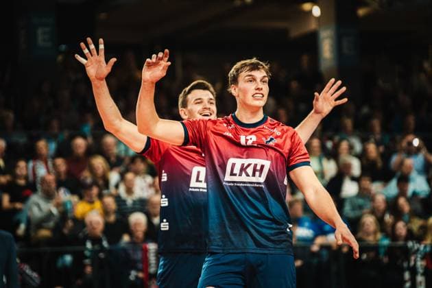 VBL: SVG Lüneburg vs. VfB Friedrichshafen 04.11.2025 Santeri Välimaa (SVG Lüneburg, 12); Volleyball Bundesliga, 5. Spieltag: SVG Lüneburg vs. VfB Friedrichshafen am 04.11.2025 in der LKH-Arena, Lüneburg Copyright: xBEAUTIFULxSPORTS Tonhäuserx