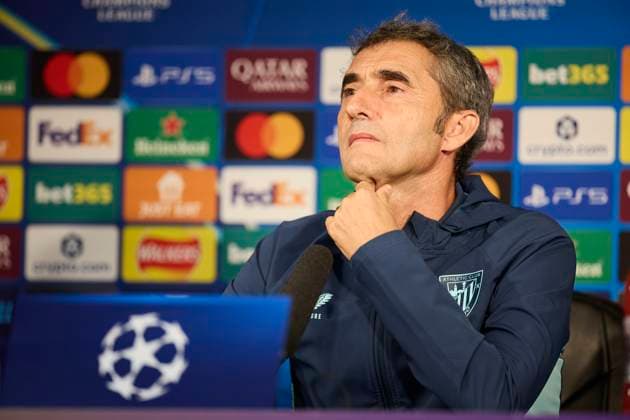 Newcastle United FC v Athletic Club - UEFA Champions League 2025 26 League Phase MD4 Ernesto Valverde head coach of Athletic Club looks on during the press conference, PK, Pressekonferenz prior to the UEFA Champions League 2025 26 League Phase MD4 match between Newcastle United FC and Athletic Club at St James Park on November 4, 2025, in Newcastle upon Tyne, England. Newcastle upon Tyne St James Park Newcastle upon Tyne England RL_NEWCvATH_CL_000011 Copyright: xRicardoxLarreinax