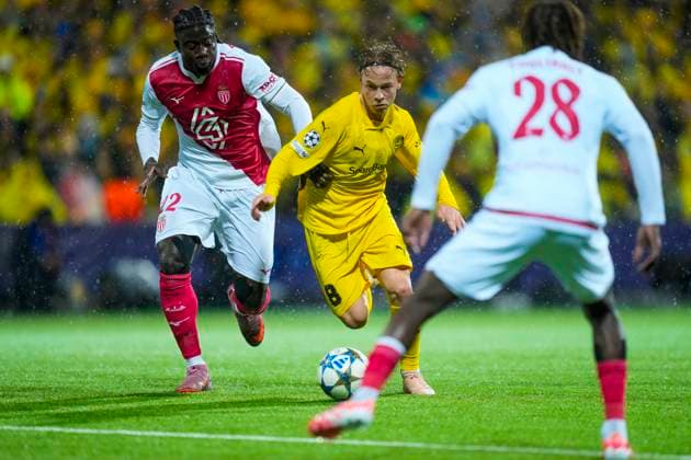 Football, Champions League 2025 2026 Bodo Glimt Monaco Bodo 20251104 Bodo Glimts Sondre Auklend during the Champions League football match between Bodo Glimt and Monaco at Aspmyra Stadium Photo Fredrik Varfjell NTB Bodo Norway EDITORIAL USE ONLY RESTRICTED USE FOR BETTING COMPANIES  Copyright: xFredrikxVarfjellx xNTBx