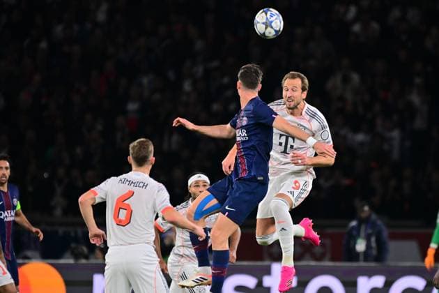 FOOTBALL : PSG vs Bayern Munich - Ligue des Champions - 04 11 2025 Fabian Ruiz ( 8 - PSG ) and Harry Kane ( 9 - Bayern Munich ) during the UEFA Champions League match between Paris Saint Germain and FC Bayern Munich at Parc Des Princes on November 04 , 2025 in Paris, France. ( Photo by Federico Pestellini PsnewZ ) ParisFrance  Copyright: xFedericoxPestellinix