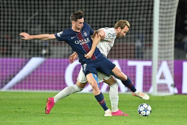 PSG v FC Bayern Munich - UEFA Champions League PARIS, FRANCE - NOVEMBER 04: Harry Kane (R) of FC Bayern Munich in action against Fabian Ruiz (L) of Paris Saint-Germain during the of UEFA Champions League first round day 4 football match between Paris Saint-Germain and FC Bayern Munich at Parc des Princes in Paris, France on November 04, 2025. Mustafa Yalcin Anadolu Paris France. Editorial use only. Please get in touch for any other usage.  Copyright: x2025xAnadoluxMustafaxYalcinx