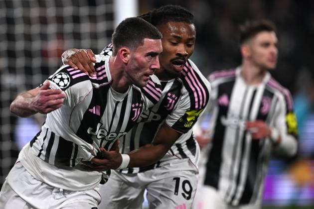 Cm Torino 04 11 2025 - Champions League Juventus-Sporting Clube foto Cristiano Mazzi Image nella foto: esultanza gol Dusan Vlahovic 