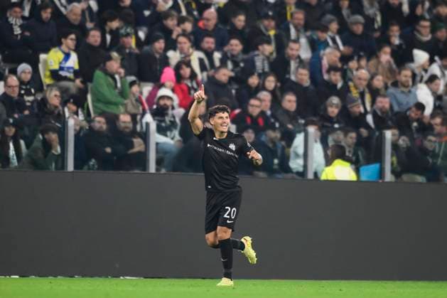 Juventus FC v Sporting CP - UEFA Champions League Maximiliano Araujo of Sporting CP celebrates after scoring the opening goal during the UEFA Champions League 2025 26 league phase football match between Juventus FC and Sporting CP. Turin Italy Copyright: xNicolòxCampox