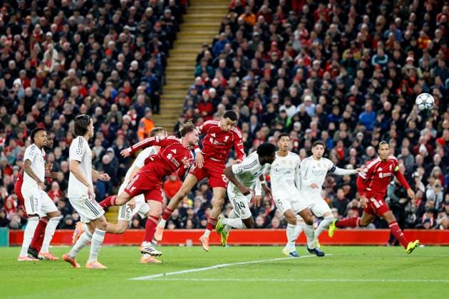 Liverpool FC v Real Madrid C.F. - UEFA Champions League 2025 26 League Phase MD4 Alexis Mac Allister of Liverpool scores 1st goal during the UEFA Champions League 2025 26 League Phase MD4 match between Liverpool FC and Real Madrid C.F. at Anfield on November 4, 2025 in Liverpool, England. Liverpool Anfield England United Kingdom Copyright: xRichardxSellers Sportsphoto APLx 14140329