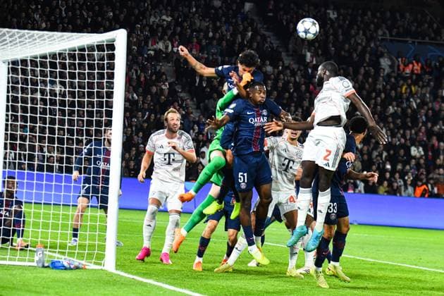 FOOTBALL : Paris Saint Germain vs FC Bayern Munich - Ligue des Champions - Phase de Ligue - JournÃ e 4 - 04 11 2025 Willian Pacho (Paris SG) ParisFrance  Copyright: xLaptistex