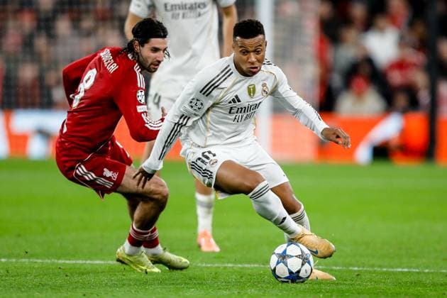 Liverpool v Real Madrid UEFA Champions League Dominik Szoboszlai of Liverpool and Kylian MbappÃ of Real Madrid during the UEFA Champions League match at Anfield, Liverpool UK Newspapers OUT Copyright: xMaxxTomlinsonx FIL-22464-0084