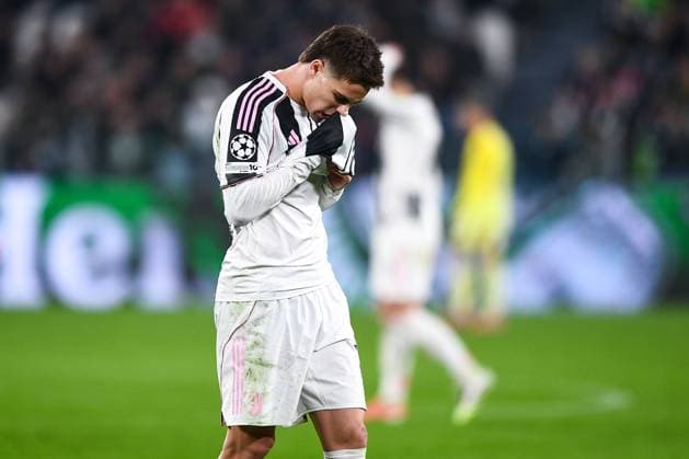 2025-11-04 Juventus FC v Sporting Clube de Portugal - UEFA Champions League 2025 26 League Phase MD4 TURIN, ITALY - NOVEMBER 4: Kenan Yildiz of Juventus FC looks dejected during the UEFA Champions League 2025 26 League Phase MD4 match between Juventus FC and Sporting Clube de Portugal at Juventus Stadium on November 4, 2025 in Turin, Italy. (Photo by Alberto Gandolfo BSR Agency) Turin Italy Content not available for redistribution in The Netherlands directly or indirectly through any third parties. Copyright: xBSRxAgencyx