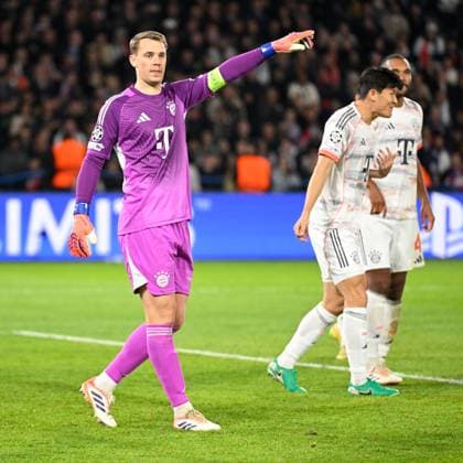 Paris, Parc des Princes, 04.11.25, FRA, Herren, UEFA Champions Leaugue, Saison 2025-2026, Paris Saint Germain - FC Bayern Muenchen Bild: Torwart Manuel NEUER (Muenchen) UEFA regulations prohibit any use of photographs as image sequences and or quasi-video. Ile-de-France Frankreich