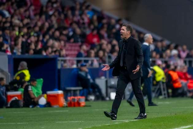 November 5, 2025, Madrid, Madrid, Spain: DIEGO PABLO SIMEONE, head coach of ATLETICO DE MADRID in action during the Champions League match, league match 4 between ATLETICO DE MADRID and ROYALE UNION SAINT-GILLOISE, held on November 4, 2025, at the Riad Air Metropolitano, Madrid, Spain. Madrid Spain - ZUMAc312 20251105_zsp_c312_150 Copyright: xOscarxManuelxSanchezx