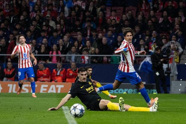 November 4, 2025, Madrid, Spain: Giuliano Simeone, Atletico de Madrid, in action during the UEFA Champions League football match between AtlÃ tico de Madrid and Royale Union Saint-Gilloise at the Metropolitano Stadium. Final score: AtlÃ tico de Madrid 3-1 Royale Union Saint-Gilloise Madrid Spain - ZUMAs197 20251104_aaa_s197_345 Copyright: xDavidxCanalesx