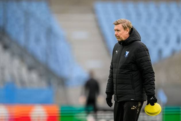 251105 Assistant coach Peter Wettergren during a UEFA Europa League training session with Malmö FF on November 5, 2025 in Malmö. Photo: Petter Arvidson BILDBYRAN kod PA PA1105 fotboll football soccer fotball uefa europa league europa league träning practice training malmö ff bbeng Copyright: PETTERxARVIDSON BB251105PA038
