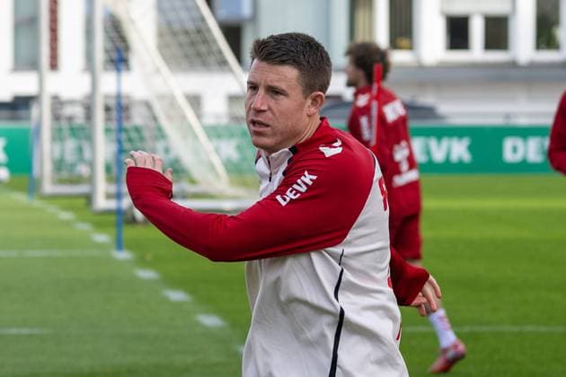 05.11.2025, Fussball: 1. Bundesliga, Saison 2025 2026, oeffentliches Training, 1. FC Koeln auf dem Trainingsgelände am Geissbockheim in Koeln. Dominique Heintz (1. FC Koeln, 03) beim Athletiktraining. Foto: Kirchner-Media TH Copyright: xKirchner-Media THx