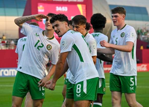 Panama v Republic of Ireland : Group J - FIFA U-17 World Cup Qatar 2025 Kian Mcmahon-Brown (C) of Republic Of Ireland is celebrating with his teammate after scoring the goal during the FIFA U-17 World Cup Qatar 2025 Group J match between Panama and Republic of Ireland in Doha, Qatar, on November 5, 2025. DOHA Qatar Copyright: xNOUSHADx
