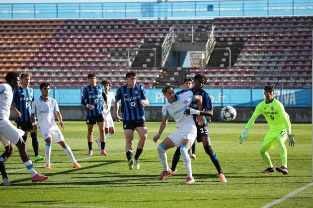Youth League : OM contre Atalanta au stade Francis-Turcan à Martigues PHOTOPQR LA PROVENCE LAURENSON Philippe ; Martigues ; 05 11 2025 ; Youth League : OM contre Atalanta au stade Francis-Turcan à Martigues Martigues Bouches-du-Rhône France  Copyright: xPHOTOPQR LAxPROVENCE MAXPPPxLAURENSONxPhilippex 20251105PVL8297 20251105PVL8297