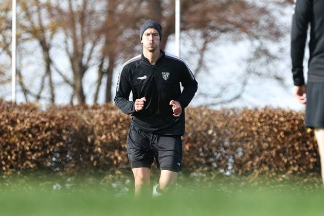 05. November 2025, Fussball, Training FC Schweinfurt 05, Dritte Liga, 3. Liga, Herren Kapitän Thomas Meißner (FC Schweinfurt 05, 08) beim Training, Einzelfoto Schweinfurt Trainingsplatz Sachs-Stadion Bayern Unterfranken Deutschland