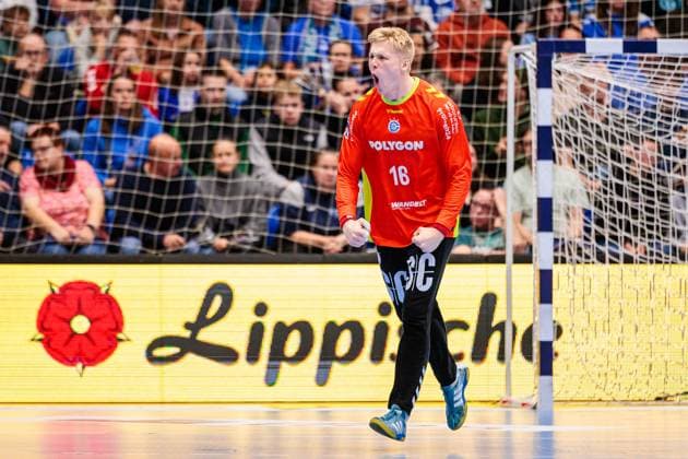 Bertram Obling (VfL Gummersbach, 16) jubelt freut sich GER, TBV Lemgo Lippe vs. VfL Gummersbach, Handball, DHB-Pokal, 3. Spieltag, Spielzeit 2025 2026, 05.11.2025 GER, TBV Lemgo Lippe vs. VfL Gummersbach, Handball, DHB-Pokal, 3. Spieltag, Spielzeit 2025 2026, 05.11.2025 Lemgo Copyright: xEibner-Pressefoto JanxRollingerx EP_JSK