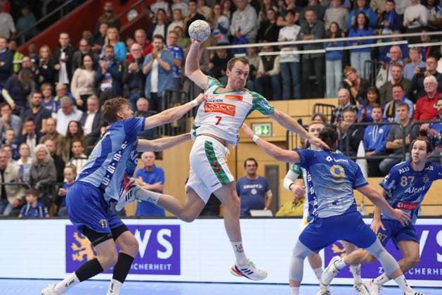 05.11.2025, xtgx, Handball, DHB Pokal 3. Runde, TV Großwallstadt - SC Magdeburg v.l. Felix Claar (Magdeburg, 7) wirft Tor, Torschuetze, erzielt Tor, Treffer, scores the goal Elsenfeld