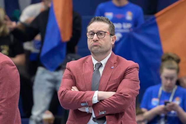 Marco Ramondino (MBC, Head-Coach), Syntainics MBC vs. Valmira Glass Via, European North Basketball League 2025, Germany, Latvia, 05.11.2025. Foto: Schulz Weissenfels Stadthalle Sachsen-Anhalt Deutschland