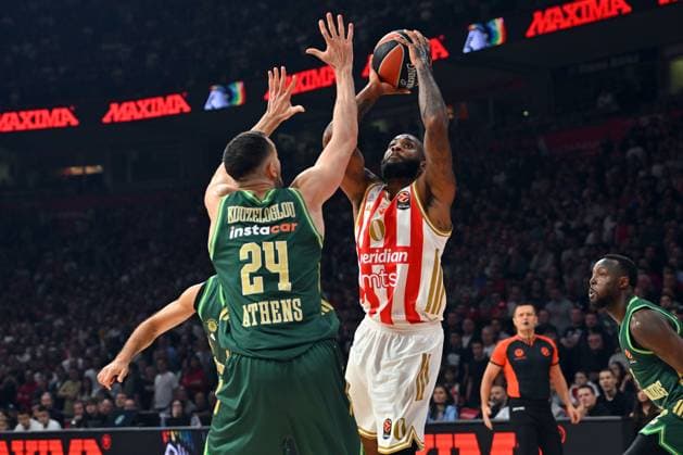 CRVENA ZVEZDA vs PANATHINAIKOS CODI MILLER MCINTYRE, basketball player of Crvena zvezda, during the Euroleague match against Panathinaikos, at Belgrade Arena. Belgrade, 05.11.2025. photo: MN Press photo BASKETBALL, EUROLEAGUE, CRVENA ZVEZDA, PANATHINAIKOS Belgrade Belgrade Arena Serbia Copyright: xMarkoxMetlasx xMNxPressx
