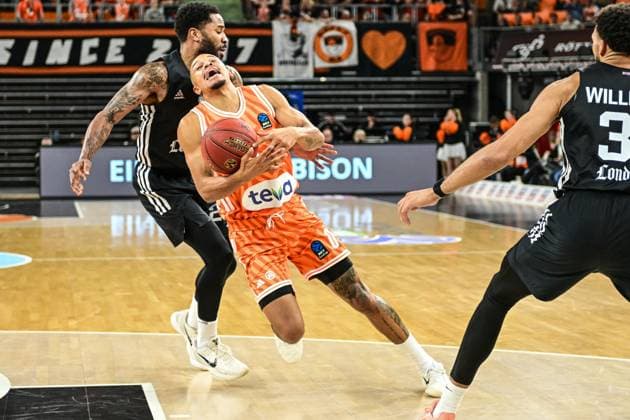6. Spieltag BKT Euro Cup; Ratiopharm Ulm gegen London Lions, Ratiopharm Arena Ulm 07.11.2025 Ulm 07.11.2025 - 6. Spieltag BKT EuroCup, Ratiopharm Ulm gegen London Lions, Ratiopharm Arena Ulm Copyright: xBEAUTIFULxSPORTS Märklx