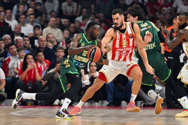 CRVENA ZVEZDA vs PANATHINAIKOS JERIAN GRANT, basketball player of Panathinaikos, during the Euroleague match against Crvena zvezda, and NIKOLA KALINIC, at Belgrade Arena. Belgrade, 05.11.2025. photo: MN Press photo BASKETBALL, EUROLEAGUE, CRVENA ZVEZDA, PANATHINAIKOS Belgrade Belgrade Arena Serbia Copyright: xMarkoxMetlasx xMNxPressx