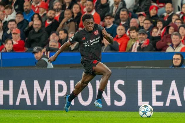 Ernest Poku (Bayer Leverkusen, 19), POR, Benfica Lissabon vs. Bayer 04 Leverkusen, Fussball, UEFA Champions League, Spieltag 4, Spielzeit 2025 2026, 05.11.2025, POR, Benfica Lissabon vs. Bayer 04 Leverkusen, Fussball, UEFA Champions League, Spieltag 4, Spielzeit 2025 2026, 05.11.2025, Lissabon Copyright: xEibner-Pressefoto EdwardxCheungx EP_ECG