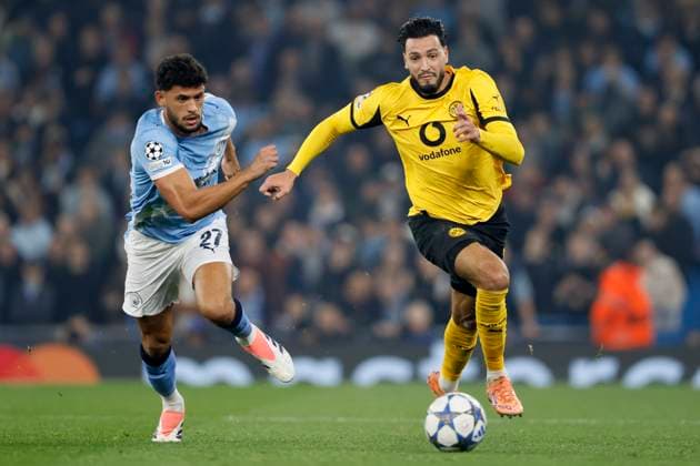 Manchester City v Borussia Dortmund - UEFA Champions League 2025 26 League Phase MD4 Matheus Nunes of Manchester City and Ramy Bensebaini of Borussia Dortmund challenge during the UEFA Champions League 2025 26 League Phase MD4 match between Manchester City and Borussia Dortmund at City of Manchester Stadium on November 5, 2025 in Manchester, England. Manchester City of Manchester Stadium England United Kingdom Copyright: xRichardxSellers Sportsphoto APLx 14140396