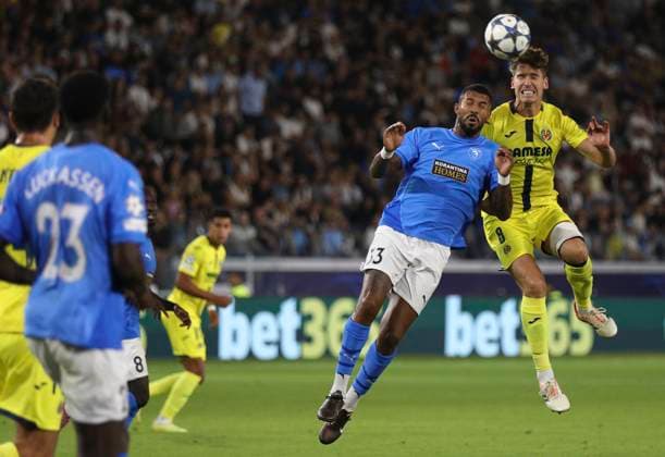Cyprus Champions League Soccer Villarreal s Juan Foyte, right, and Pafos Anderson, fight for the ball during the Champions League soccer match between Pafos FC and Villarreal at Alphamega stadium in Limassol. Cyprus, Wednesday, November 5, 2025 Limassol Cyprus  Copyright: xDanilxShamkinx originalFilename:shamkin-notitle251105_npGu4.jpg