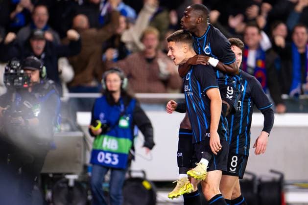 2025-11-05 Club Brugge KV v FC Barcelona, Barca - UEFA Champions League 2025 26 League Phase MD4 BRUGES, BELGIUM - NOVEMBER 5: Nicolo Tresoldi of Club Brugge celebrates after scoring the team s first goal with Carlos Forbs of Club Brugge and Christos Tzolis of Club Brugge during the UEFA Champions League 2025 26 League Phase MD4 match between Club Brugge KV and FC Barcelona at Jan Breydelstadion on November 5, 2025 in Bruges, Belgium. Bruges Jan Breydelstadion Belgium Content not available for redistribution in The Netherlands directly or indirectly through any third parties. Copyright: xJorisxVerwijstx