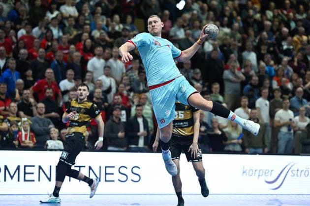 Dainis Kristopans (MT Melsungen , 10) HC Elbflorenz 2006 vs. MT Melsungen, DHB-Pokal Herren, Spielzeit 2025 2026, 05.11.2025 HC Elbflorenz 2006 vs. MT Melsungen, DHB-Pokal Herren, Spielzeit 2025 2026, 05.11.2025 Dresden Copyright: xEibner-Pressefoto xHoepnerx EP_PHR