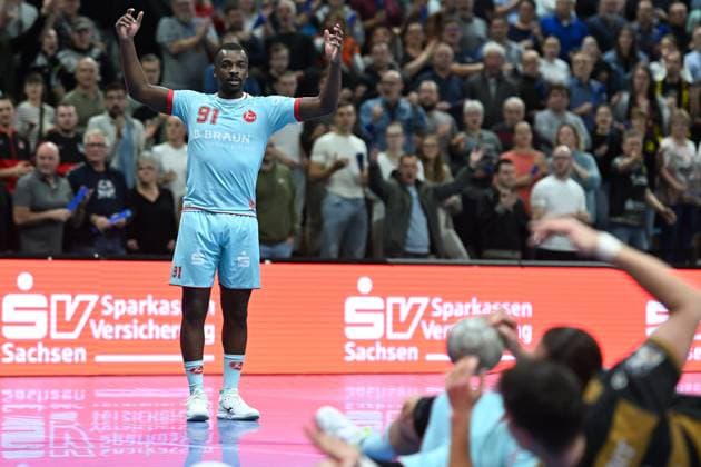 Sadou Ntanzi (MT Melsungen , 91) HC Elbflorenz 2006 vs. MT Melsungen, DHB-Pokal Herren, Spielzeit 2025 2026, 05.11.2025 HC Elbflorenz 2006 vs. MT Melsungen, DHB-Pokal Herren, Spielzeit 2025 2026, 05.11.2025 Dresden Copyright: xEibner-Pressefoto xHoepnerx EP_PHR