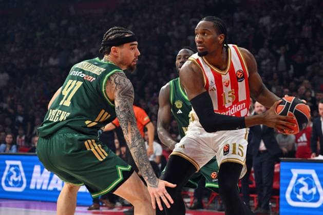 CRVENA ZVEZDA vs PANATHINAIKOS EBUKA IZUNDU, basketball player of Crvena zvezda, during the Euroleague match against Panathinaikos, at Belgrade Arena. Belgrade, 05.11.2025. photo: MN Press photo BASKETBALL, EUROLEAGUE, CRVENA ZVEZDA, PANATHINAIKOS Belgrade Belgrade Arena Serbia Copyright: xMarkoxMetlasx xMNxPressx
