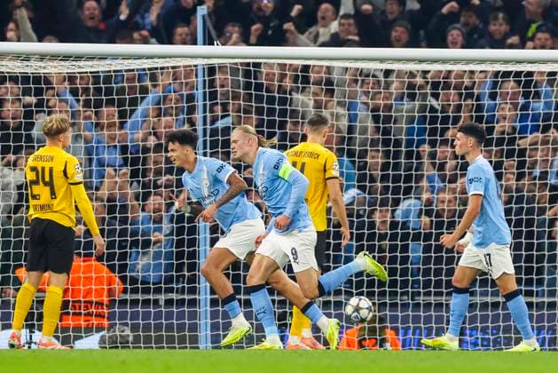 Manchester City v Borussia Dortmund, UEFA Champions League Manchester City forward Erling Haaland (9) scores a GOAL 2-0 during the Manchester City v Borussia Dortmund UEFA Champions League Round 1 League Stage match at the Etihad Stadium, Manchester, England on 5 November 2025 Credit: Phil Duncan Every Second Media Editorial use only. All images are copyright Every Second Media Limited. No images may be reproduced without prior permission. Copyright: xIMAGO EveryxSecondxMediax ESM-1655-0042 PhilxDuncanx xEveryxSecondxMediax