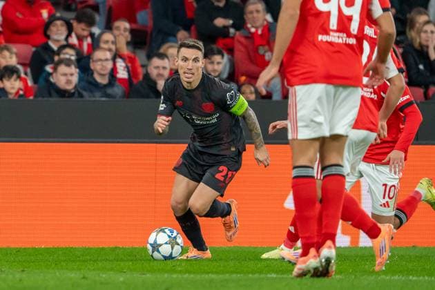 Alejandro Grimaldo (Bayer Leverkusen, 20), POR, Benfica Lissabon vs. Bayer 04 Leverkusen, Fussball, UEFA Champions League, Spieltag 4, Spielzeit 2025 2026, 05.11.2025, POR, Benfica Lissabon vs. Bayer 04 Leverkusen, Fussball, UEFA Champions League, Spieltag 4, Spielzeit 2025 2026, 05.11.2025, Lissabon Copyright: xEibner-Pressefoto EdwardxCheungx EP_ECG