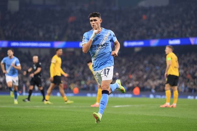 Football - UEFA Champions League - League Phase - Manchester City v Borussia Dortmund 5th November 2025 - UEFA Champions League - League Phase - Manchester City v Borussia Dortmund - Phil Foden of Manchester City celebrates scoring their 1st goal - Photo: Simon Stacpoole Offside. Manchester UK Copyright: xSimonxStacpoolexOffside
