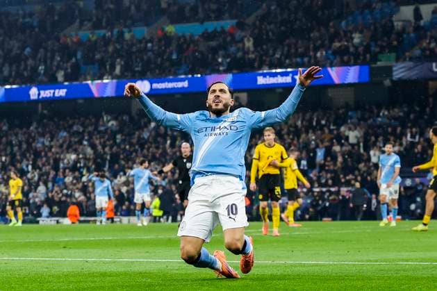 Manchester City v Borussia Dortmund, UEFA Champions League Manchester City midfielder Rayan Cherki (10) scores a GOAL 4-1 and celebrates during the Manchester City v Borussia Dortmund UEFA Champions League Round 1 League Stage match at the Etihad Stadium, Manchester, England on 5 November 2025 Credit: Phil Duncan Every Second Media Editorial use only. All images are copyright Every Second Media Limited. No images may be reproduced without prior permission. Copyright: xIMAGO EveryxSecondxMediax ESM-1655-0091 PhilxDuncanx xEveryxSecondxMediax
