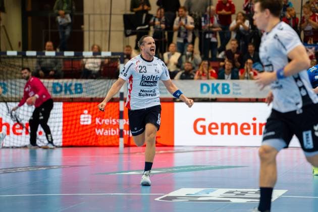 Handball I Herren I Saison 2025-2026 I DHB Pokal I Achtelfinale I TVB Stuttgart - SG Flensburg-Handewitt I 05.11.2025 Kent Robin Tonnesen (23, SG Flensburg-Handewitt) jubelt Stuttgart Scharrena Baden-Württemberg Deutschland Copyright: xLobeca MaxxPetershansx