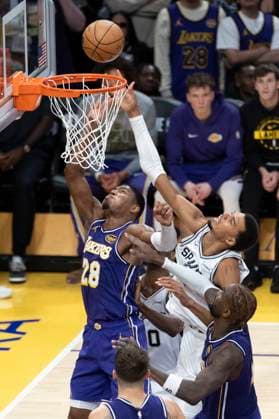 November 5, 2025, Los Angeles, California, USA: San Antonio SpursÃ¢â‚¬â ¢ Victor Wembanyama (1) and Los Angeles LakersÃ¢â‚¬â ¢ Rui Hachimura (28) vie for the rebound during an NBA, Basketball Herren, USA basketball game, in Los Angeles Wednesday, Nov. 5, 2025. Los Angeles USA - ZUMAc68_ 20251105_zaf_c68_011 Copyright: xRingoxChiux