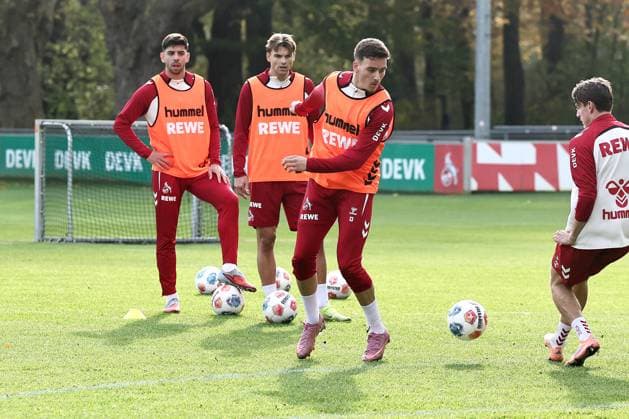 1. FC Köln 1. FC Köln, Training, Mitte von links: Said El Mala, Jakub Kaminski (1. FC Köln), 06.11.2025, Bild: