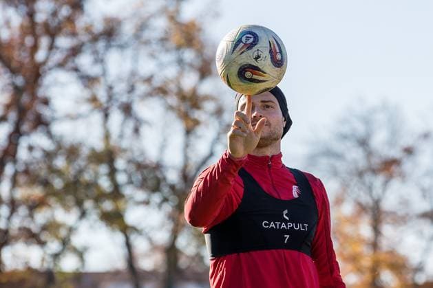 Cottbus, Deutschland 06. November 2025: 3. Liga - 2025 2026 - FC Energie Cottbus - Training Im Bild: Timmy Thiele (Energie Cottbus) Brandenburg Copyright: xFotostandx xWeilandx