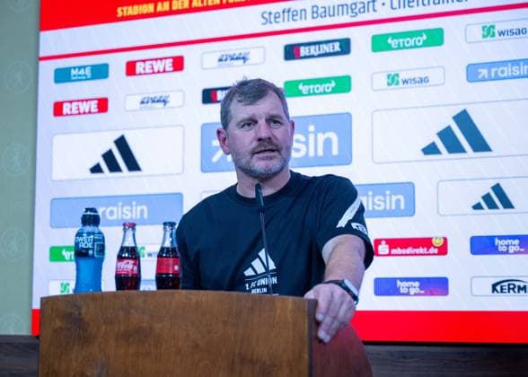 Fußball, Herren, Saison 2025 2026, 1. Bundesliga, 1. FC Union Berlin, Trainer Steffen Baumgart (1. FC Union Berlin), 06.11. 2025, Copyright: xMatthiasxKochx