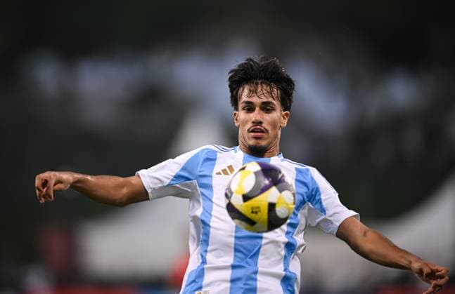 Fussball, Junioren U 17 WM 2025 in Doha Katar Vorrunde 06.11.2025 Gruppe D Argentinien - Tunesien Armando Guener (Argentinien Borussia Moenchengladbach)