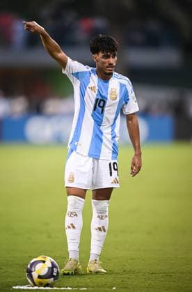 Fussball, Junioren U 17 WM 2025 in Doha Katar Vorrunde 06.11.2025 Gruppe D Argentinien - Tunesien Armando Guener (Argentinien Borussia Moenchengladbach)