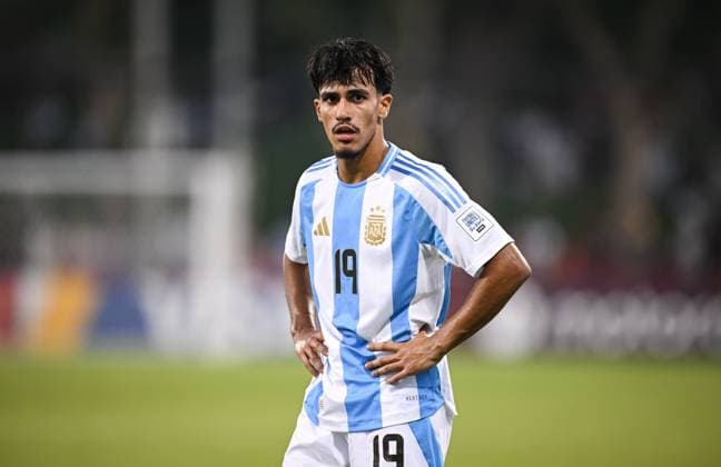 Fussball, Junioren U 17 WM 2025 in Doha Katar Vorrunde 06.11.2025 Gruppe D Argentinien - Tunesien Armando Guener (Argentinien Borussia Moenchengladbach)