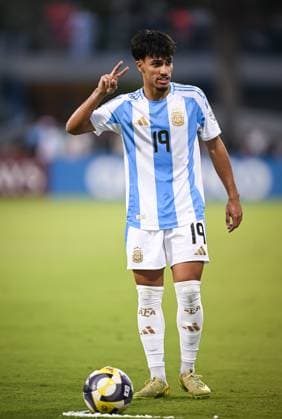 Fussball, Junioren U 17 WM 2025 in Doha Katar Vorrunde 06.11.2025 Gruppe D Argentinien - Tunesien Armando Guener (Argentinien Borussia Moenchengladbach)